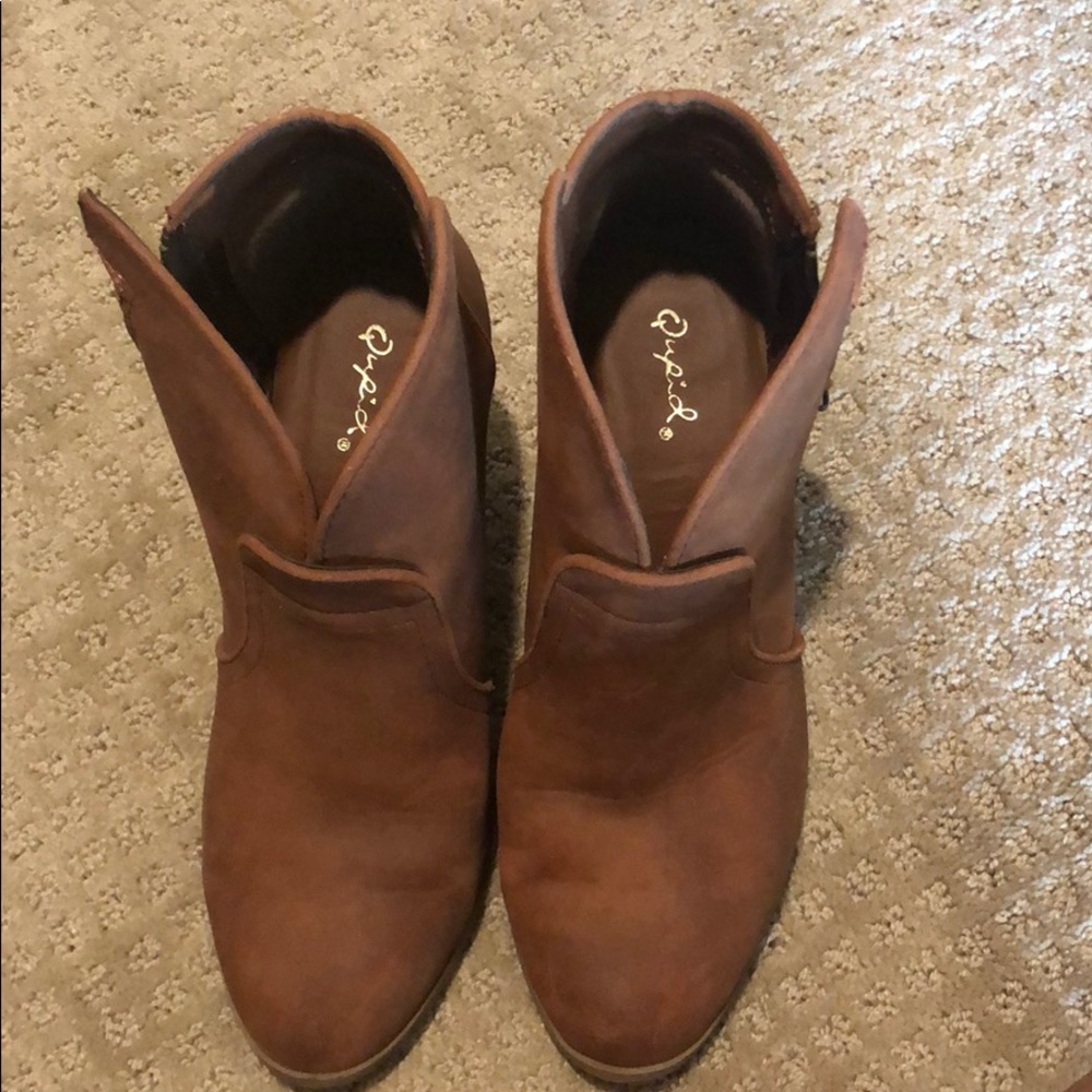 Fall boots - Picture 2 of 2